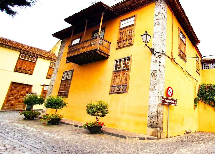 Cozy Izan Drago In Icod De Vinos